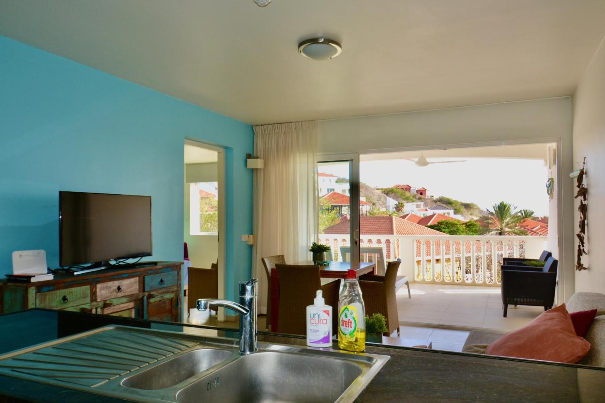 Blue Bay Beach Villas & Apartments Bagian luar foto