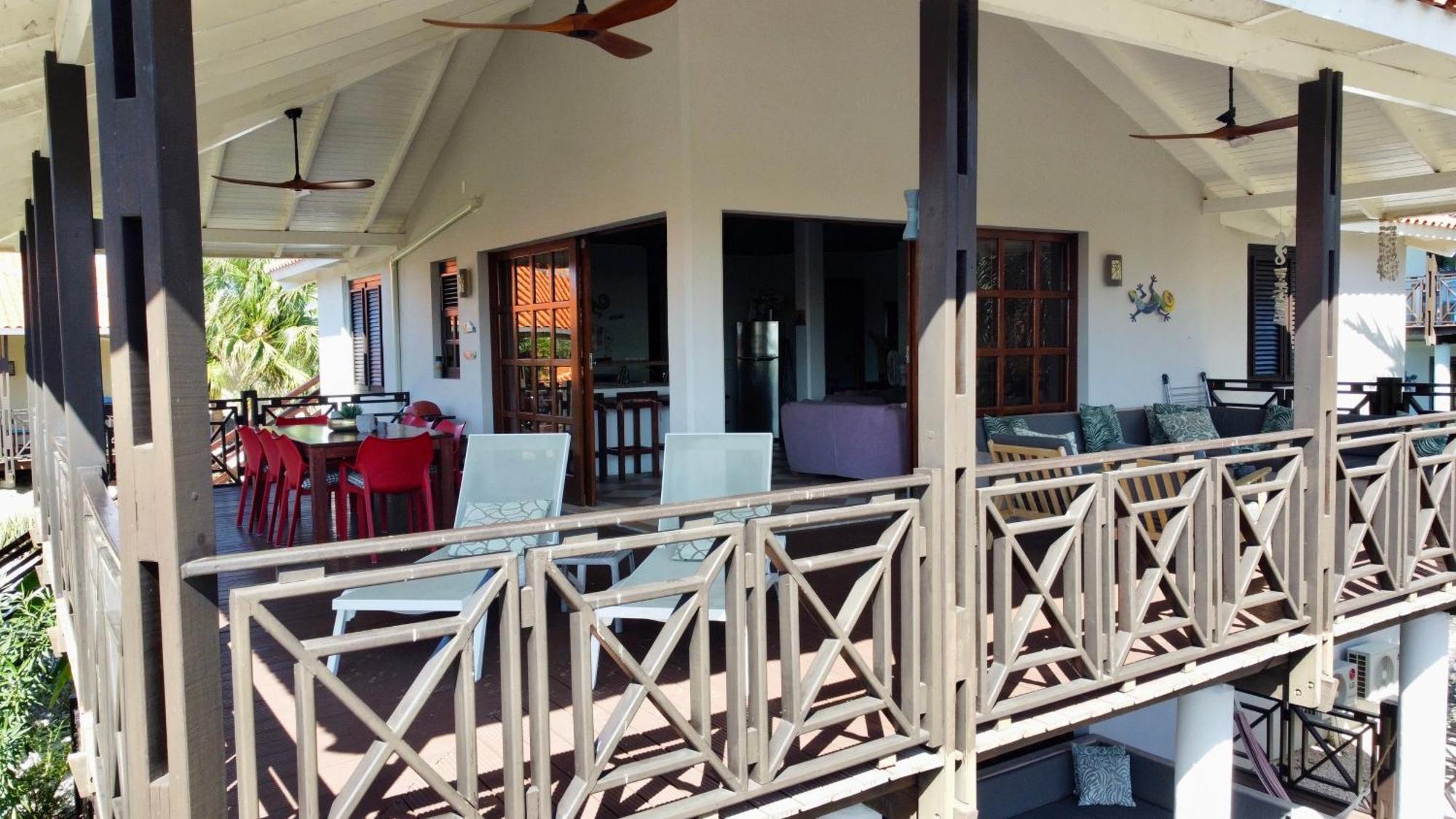 Blue Bay Beach Villas & Apartments Bagian luar foto
