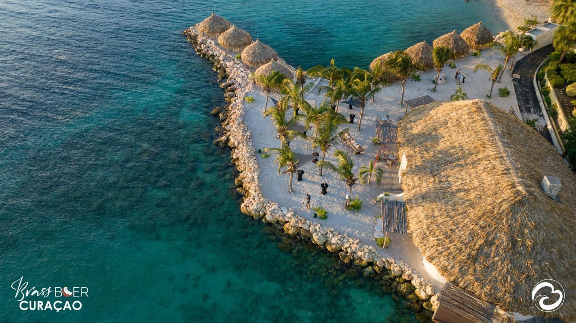 Blue Bay Beach Villas & Apartments Bagian luar foto