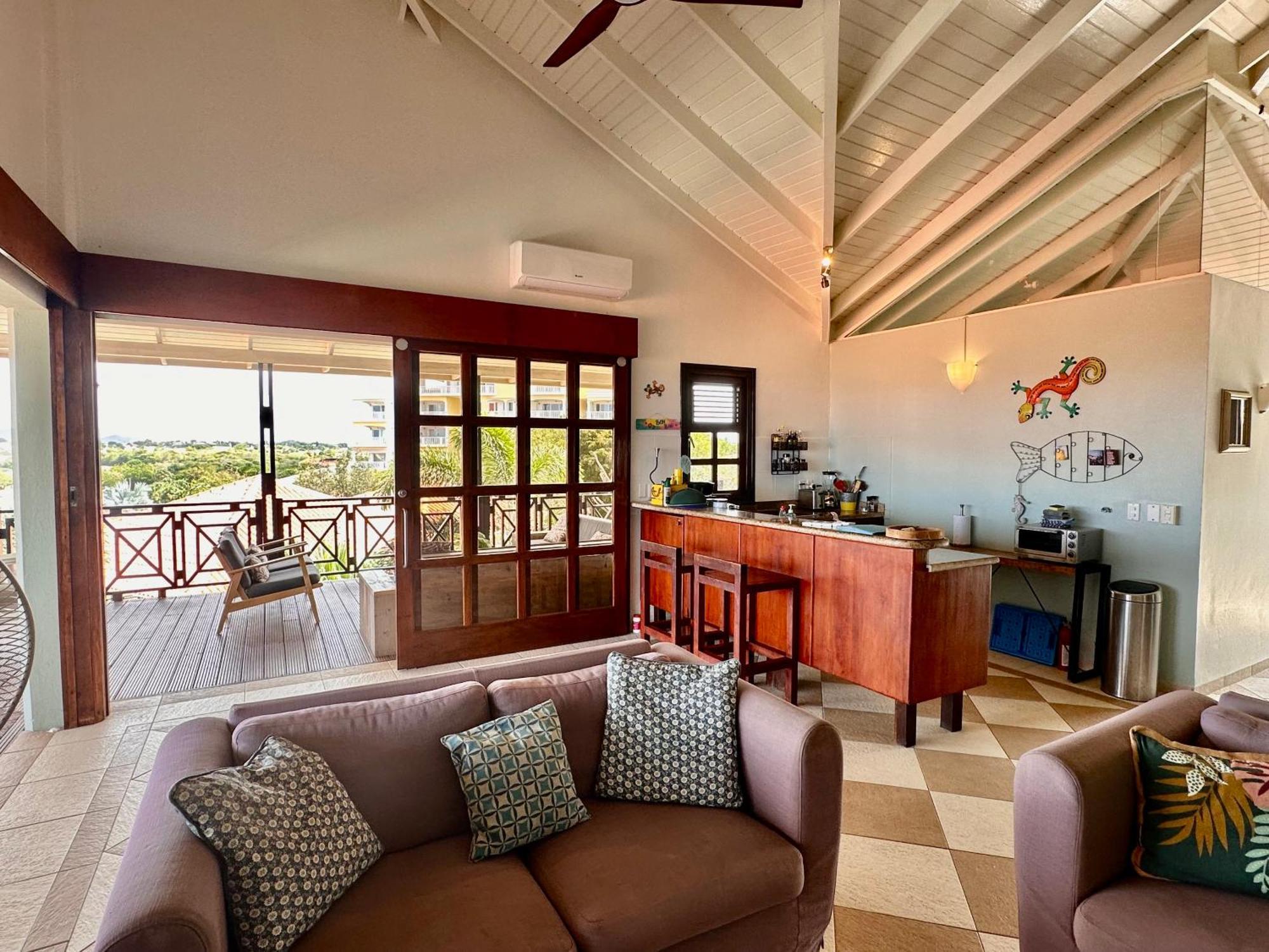 Blue Bay Beach Villas & Apartments Bagian luar foto
