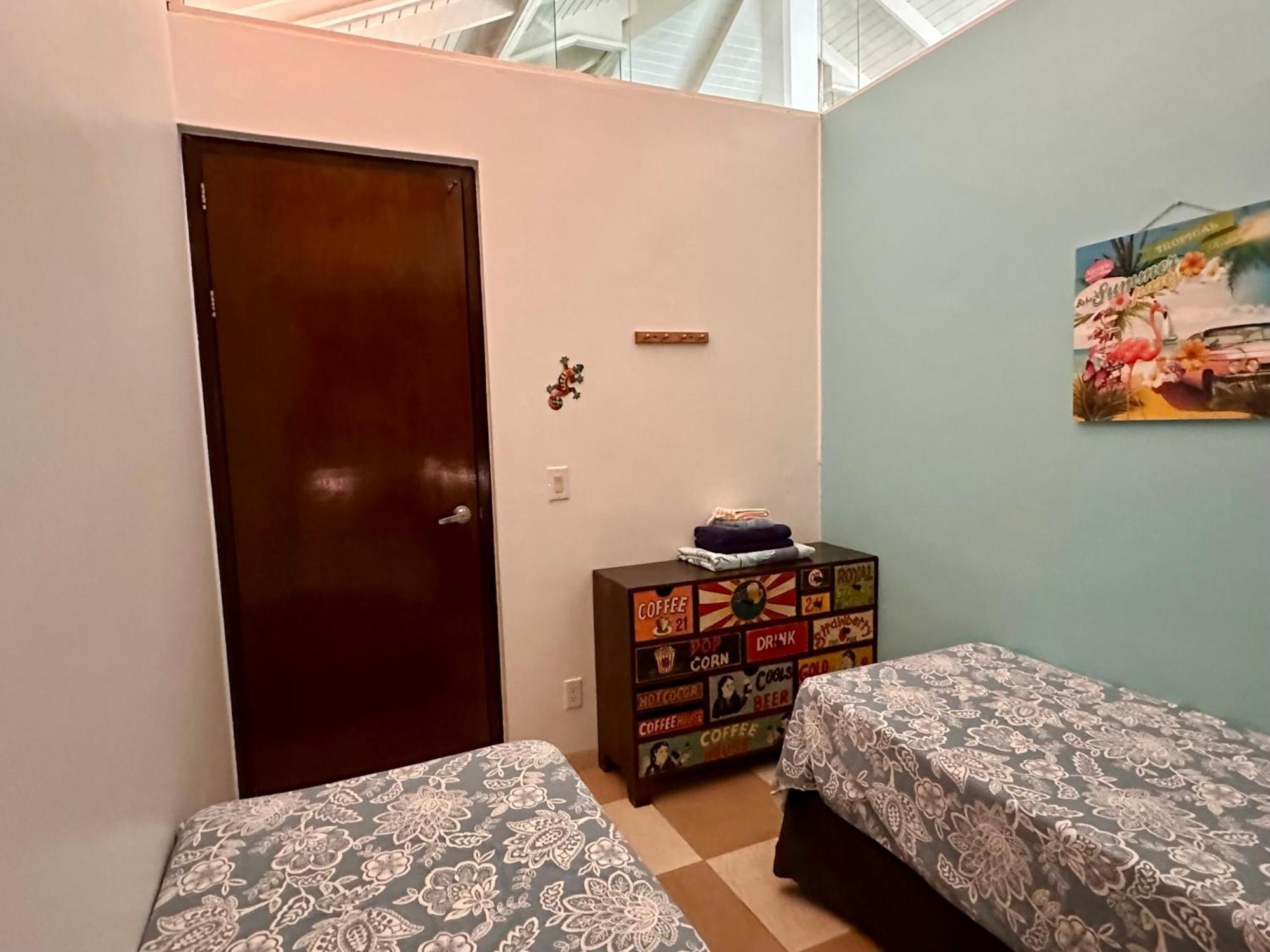 Blue Bay Beach Villas & Apartments Bagian luar foto